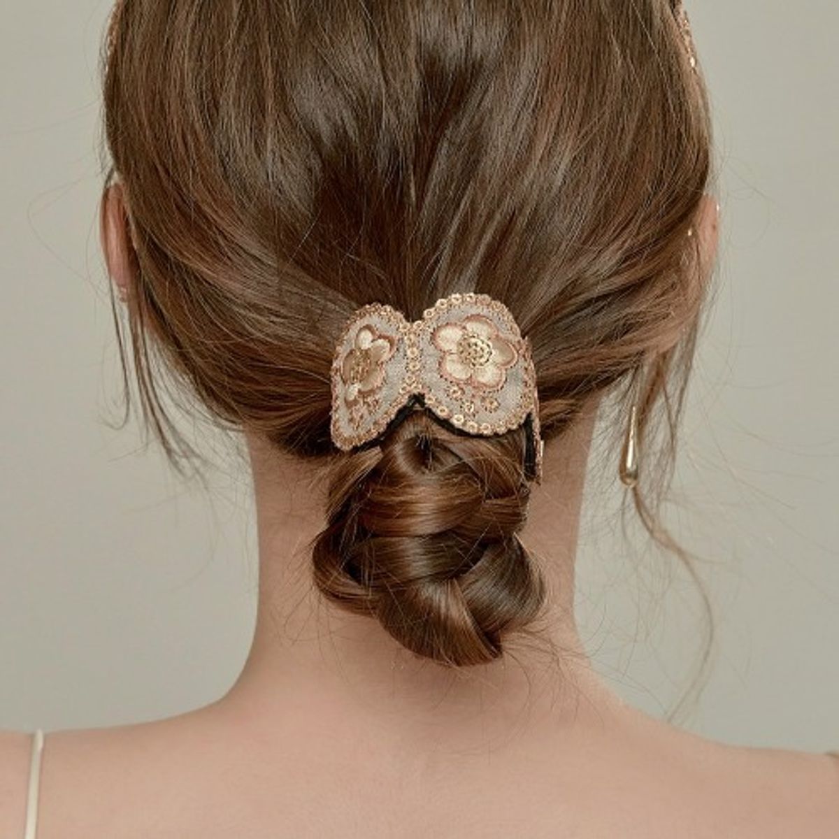 베스티(BESTY) 로맨틱 피오니 웨이브 헤어커프 (Romantic Peony Wave Hair Cuff)