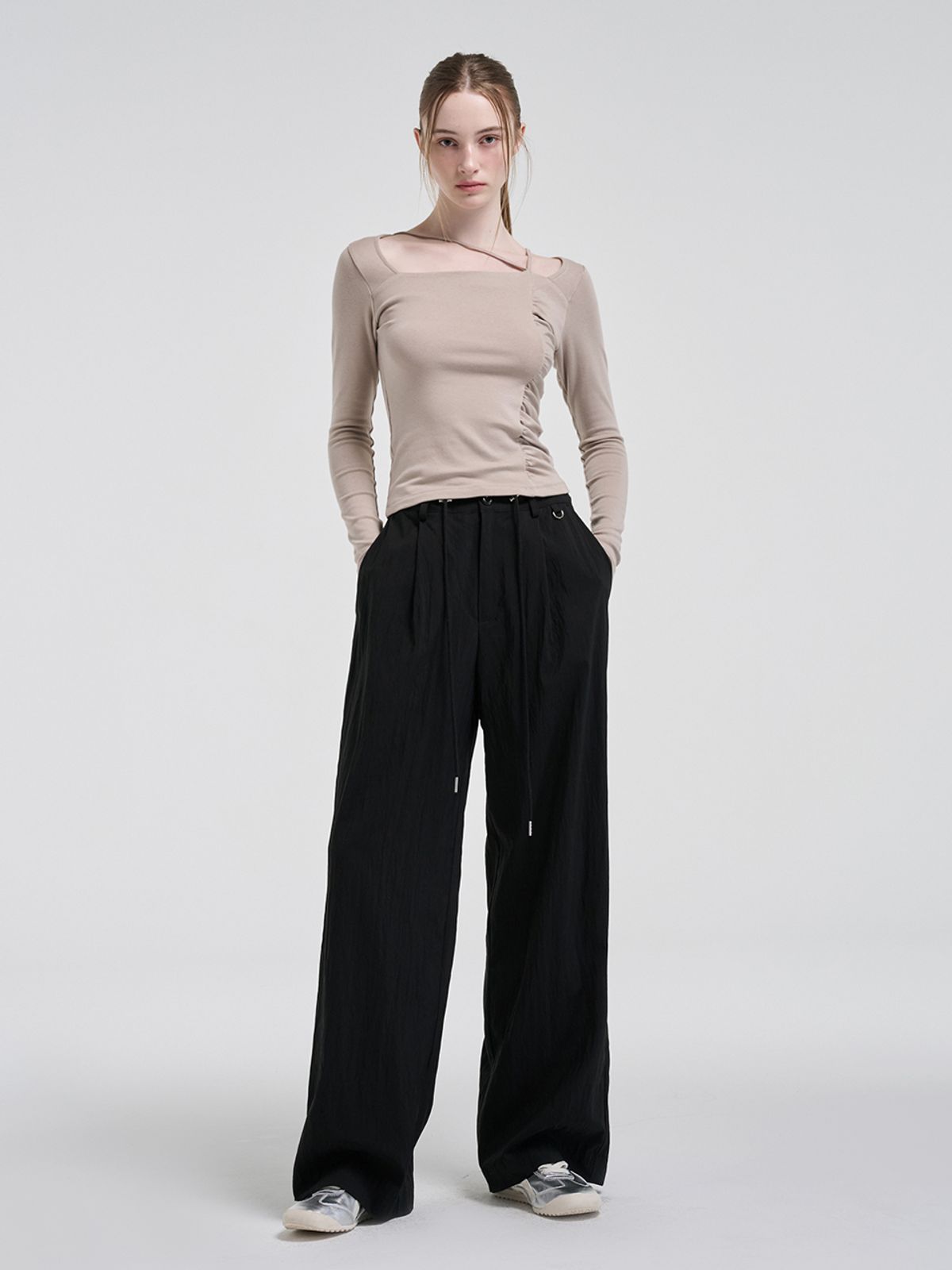 에트몽(ETMON) String Pintuck Nylon Pants, Black