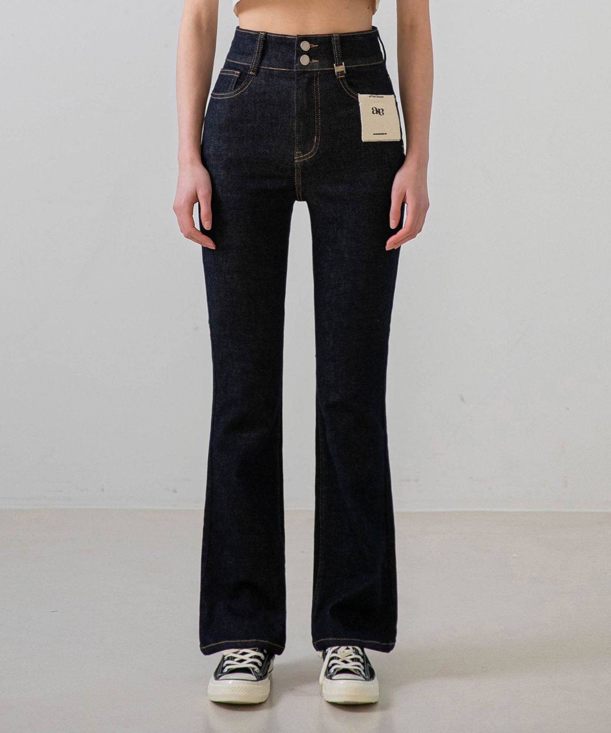 논앤논(NON AND NON) High-Waist Two Buttons Denim Pants_NSDP444 (Deepblue)