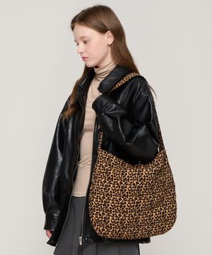 레오파드 플랫 핏 쇼퍼백 (블랙)