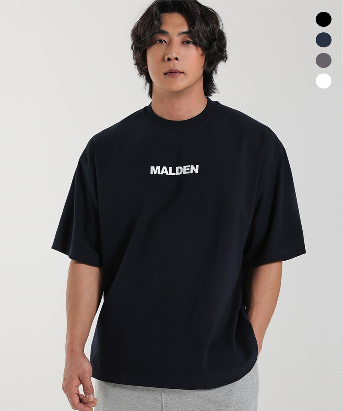 몰든(MALDEN) 시그니처 오버핏 티셔츠