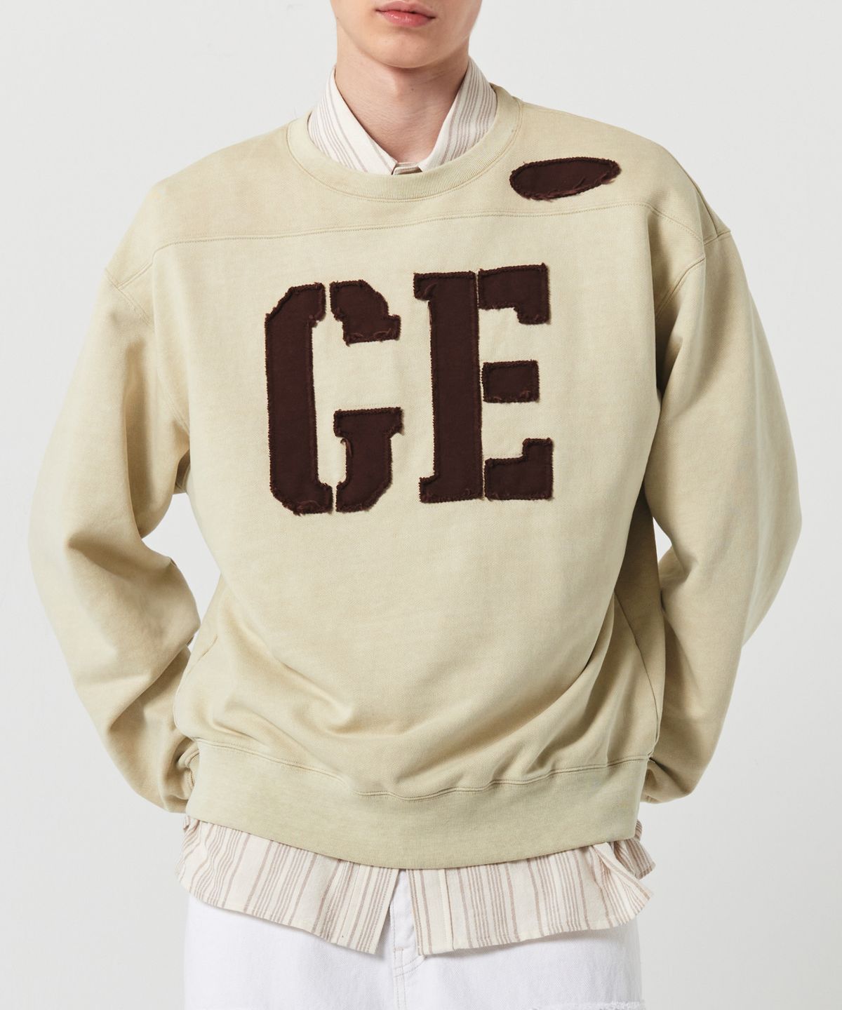 가든익스프레스(GARDEN EXPRESS) PIGMENT DYED APPLIQUE SWEAT SHIRT (lime)