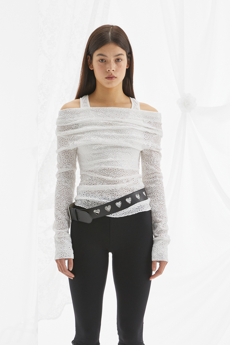 LACE OFF-SHOULDER LAYER TOP / WHITE