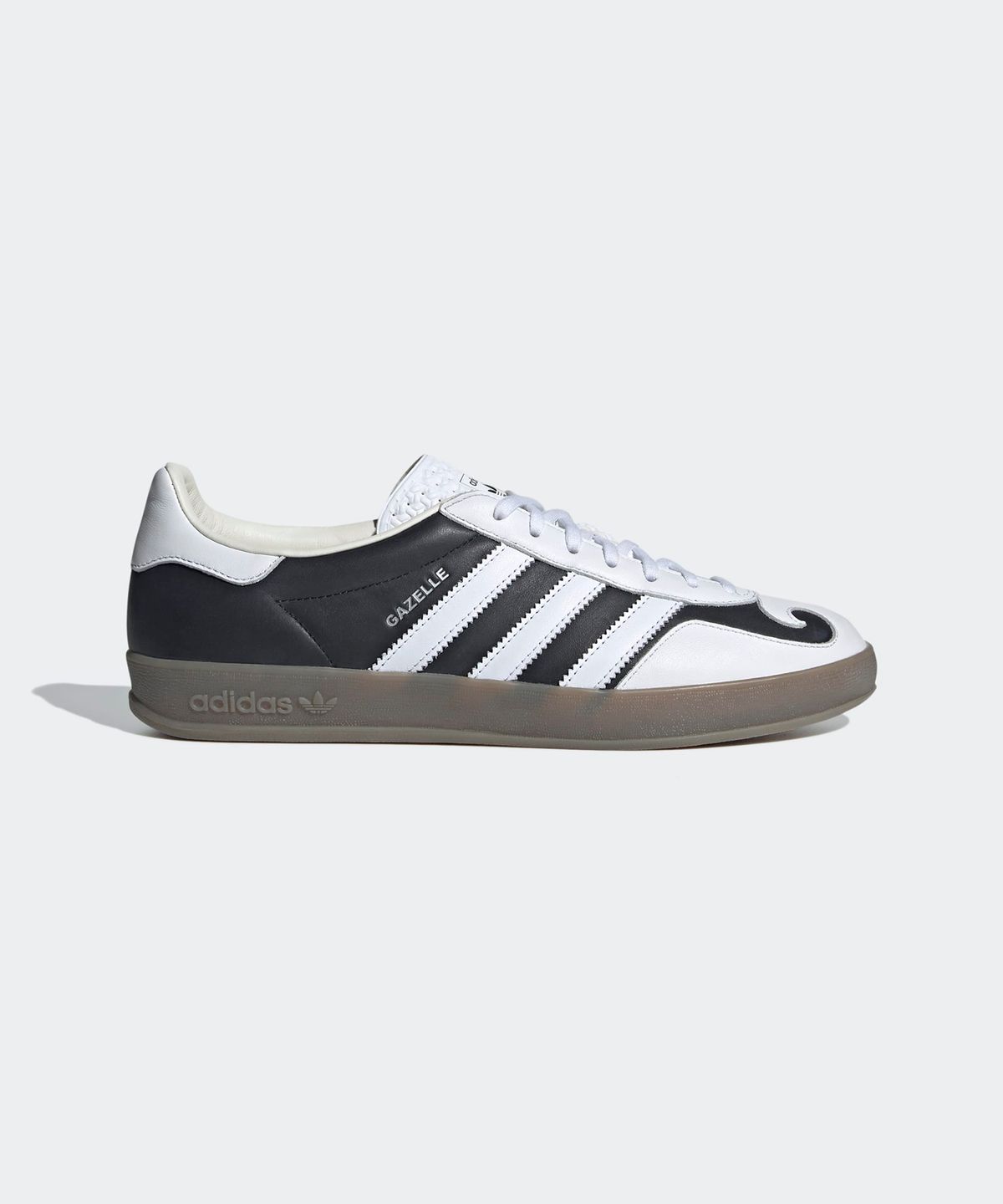 아디다스(ADIDAS) 가젤 X 갖신 인도어 - 블랙:화이트 / IH9989