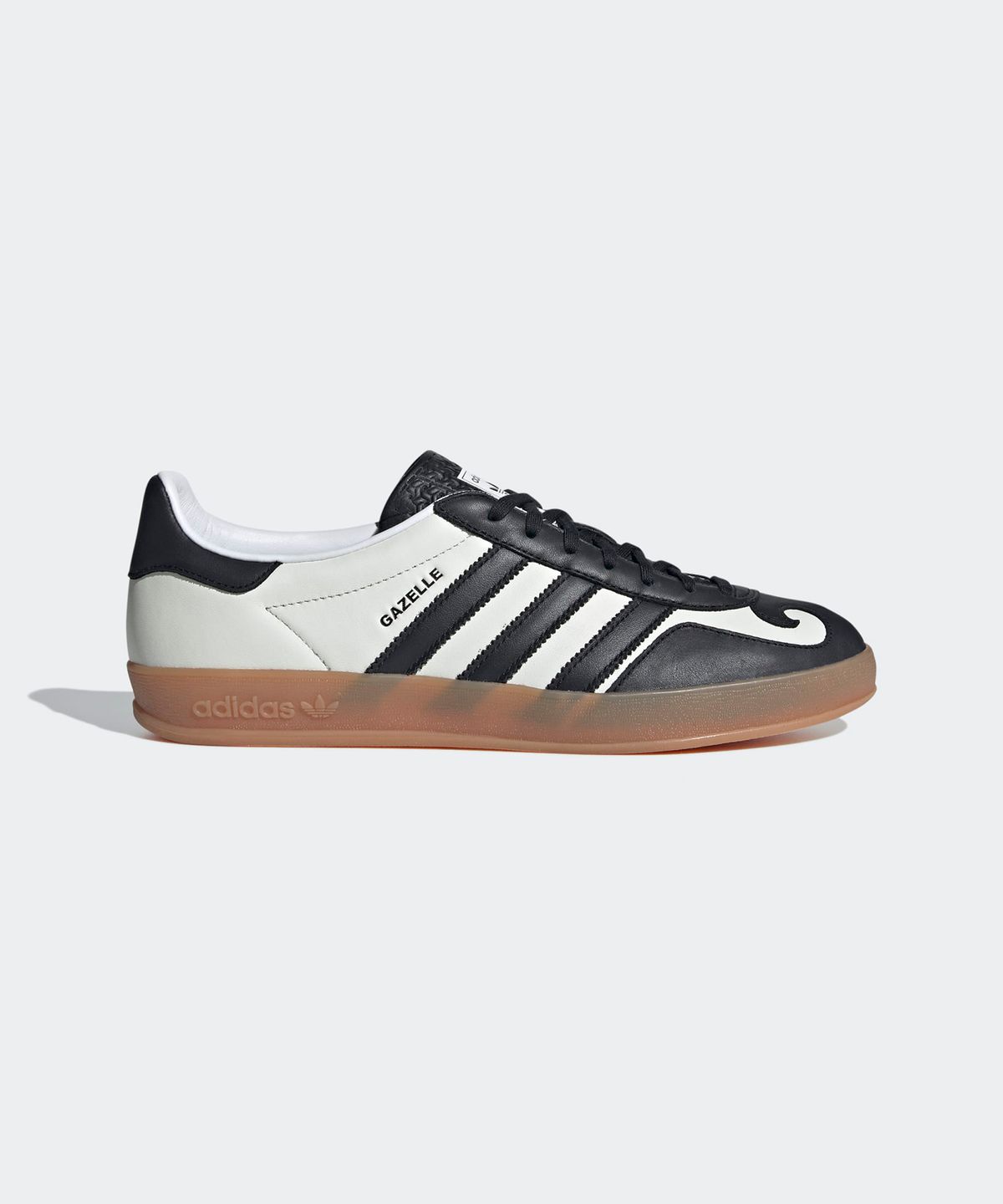 아디다스(ADIDAS) 가젤 X 갖신 인도어 - 화이트:블랙 / IH9990