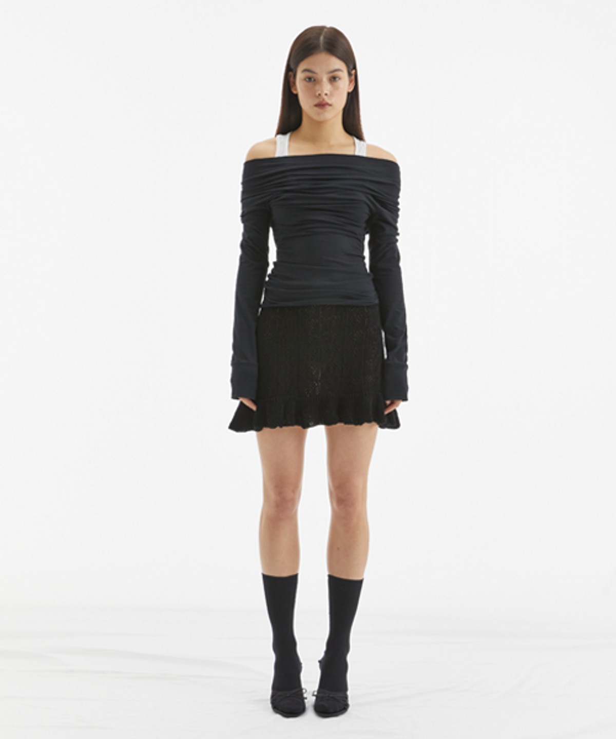모어댄파라다이스(MORE THAN PARADISE) HEART CROCHET SKIRT / BLACK