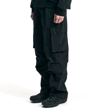 POCKET CARGO PANTS (BLACK)
