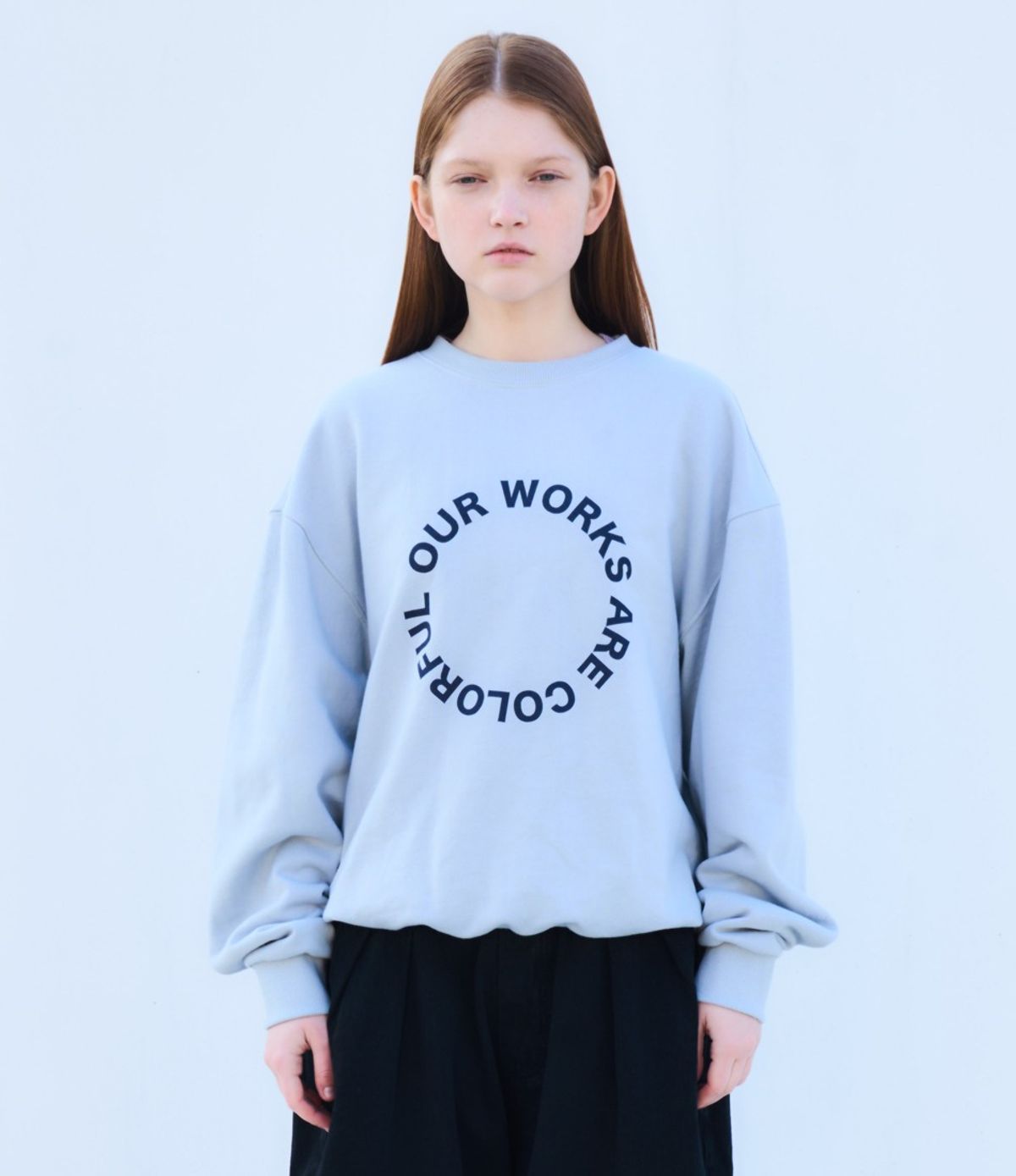 챈스챈스(CHANCECHANCE) CIRCLE LOGO SWEATSHIRT(BLUE GRAY)