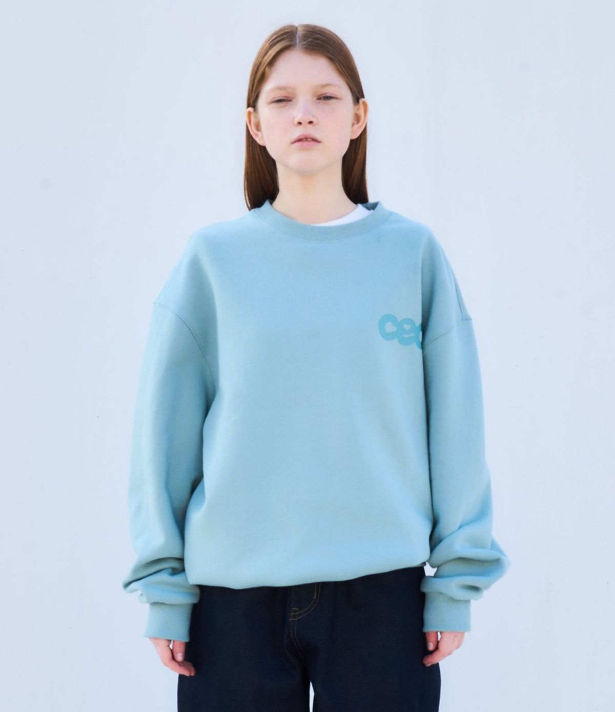 챈스챈스(CHANCECHANCE) CEC HEART LOGO SWEATSHIRT(MINT)
