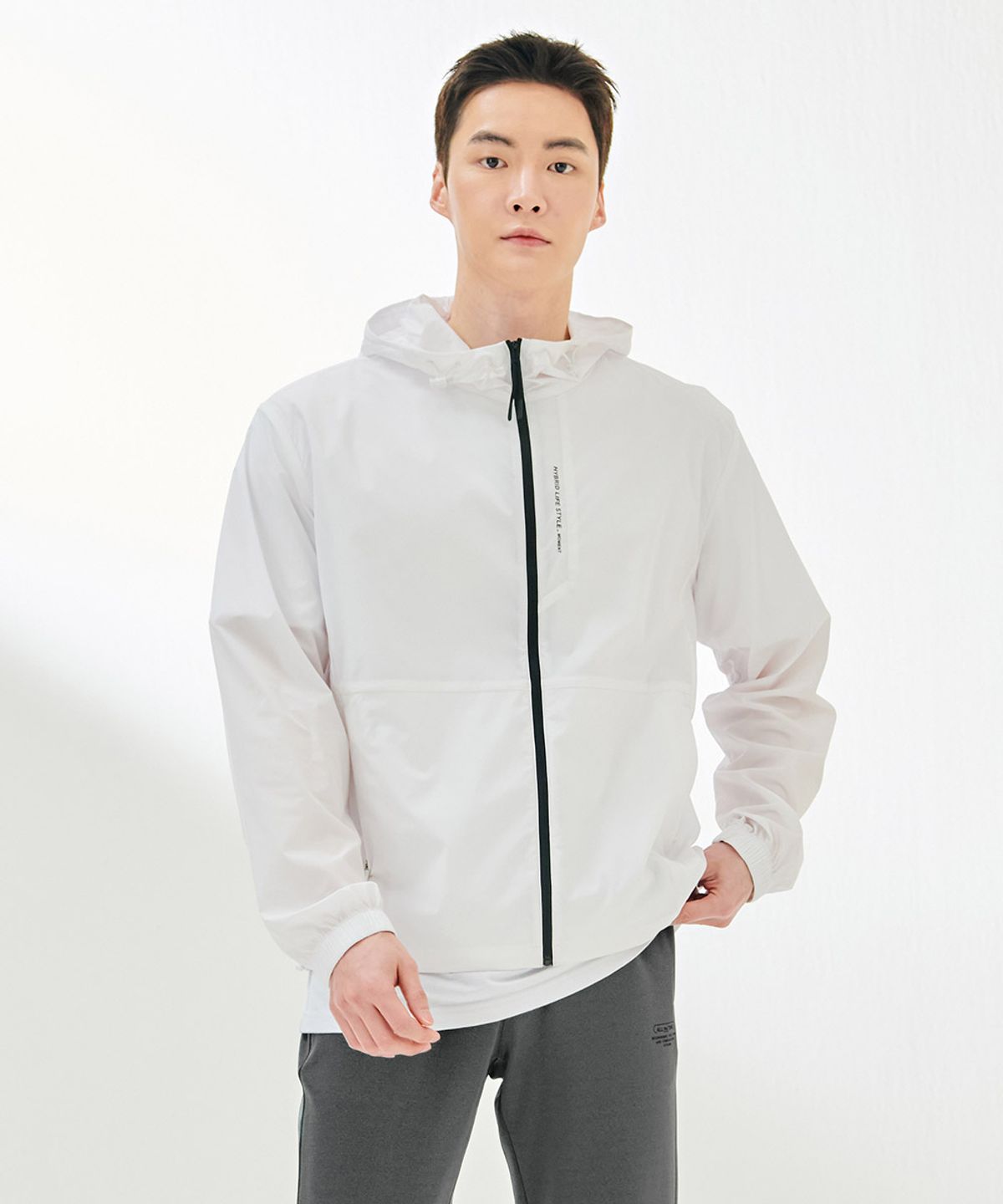 체이스컬트(CHASECULT) 남성 경량 스트레치 바람막이 점퍼-DBRK4122C01