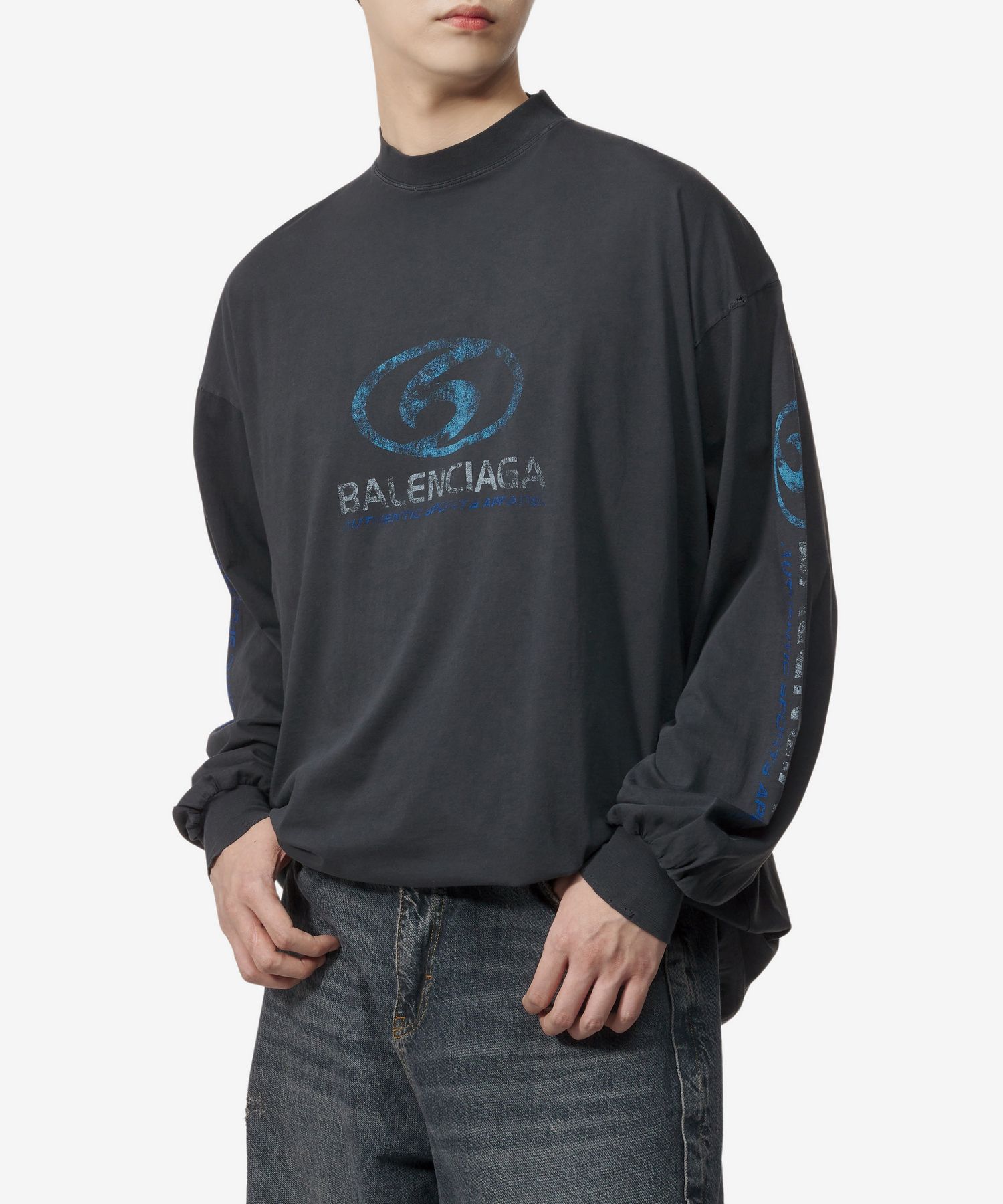 MUSINSA | BALENCIAGA Offshore Long Sleeve Oversized T-Shirt