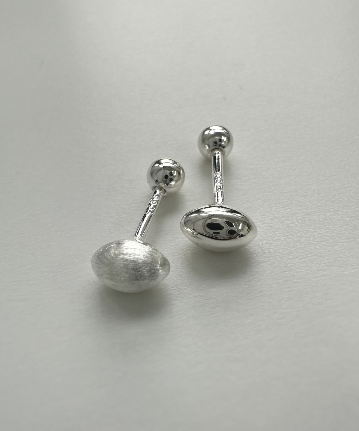 바라두(BARADU) [BARADU 925] Pebble stone piercing (single)