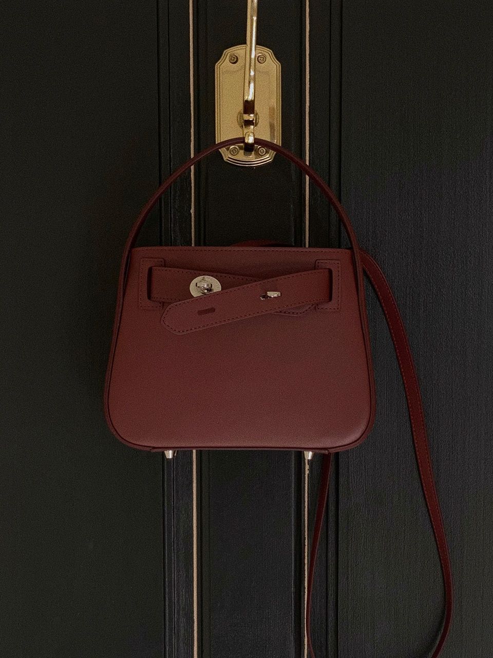 【THE OFTN】☆TILT Bag ショルダーバッグ☆ Burgundy THE OFTN】☆TILT Bag ショルダーバッグ☆ Burgundy (THE OFTN