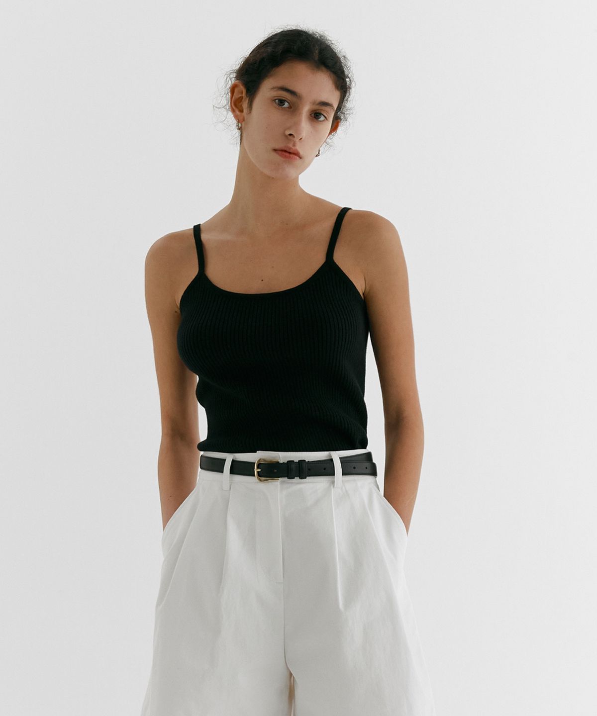 스텝어라운드(STEP AROUND) COTTON RIB SLEEVELESS KNIT_BLACK
