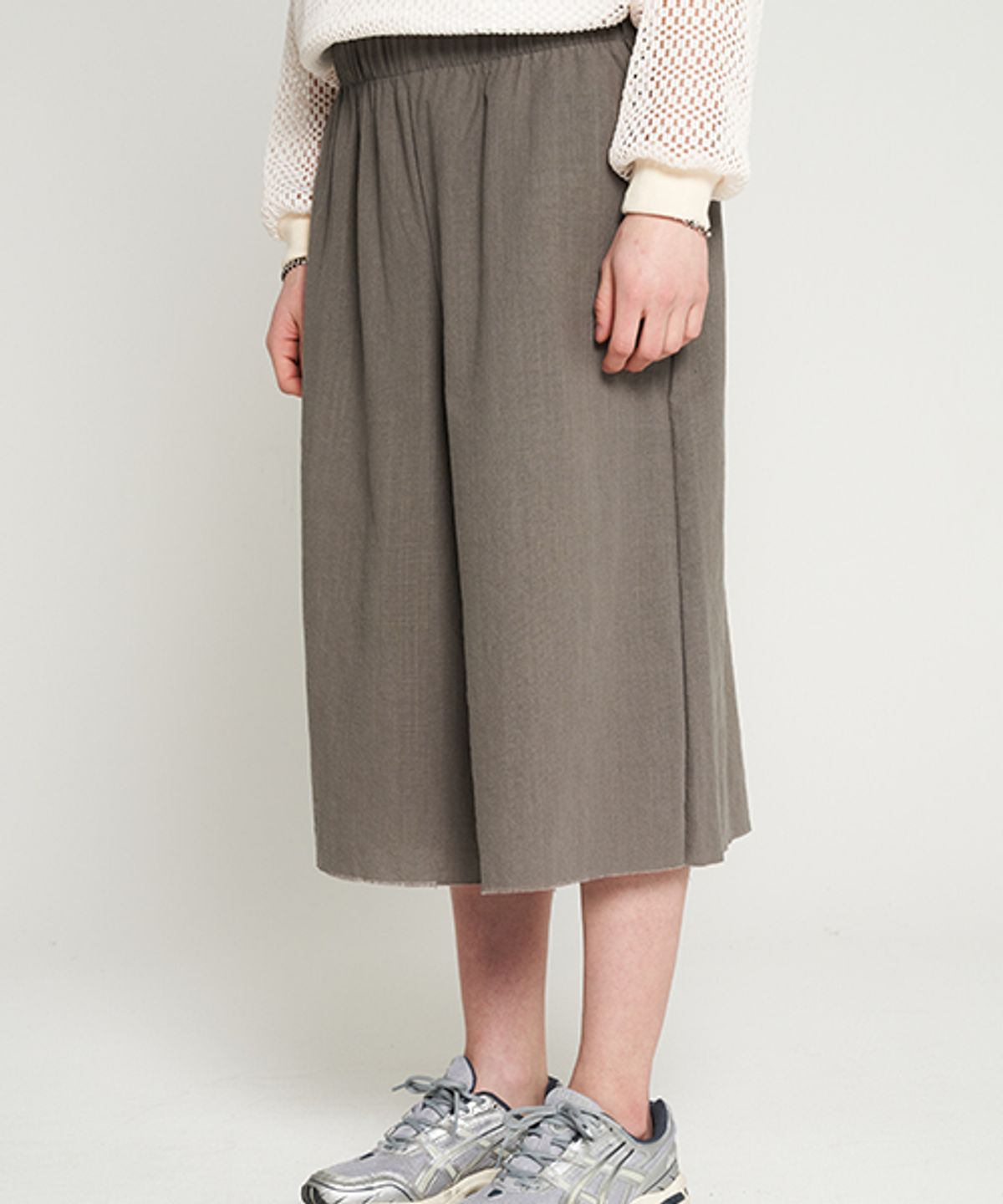 테네르(TENER) Linen Baggy 9 Banding Pants Gray