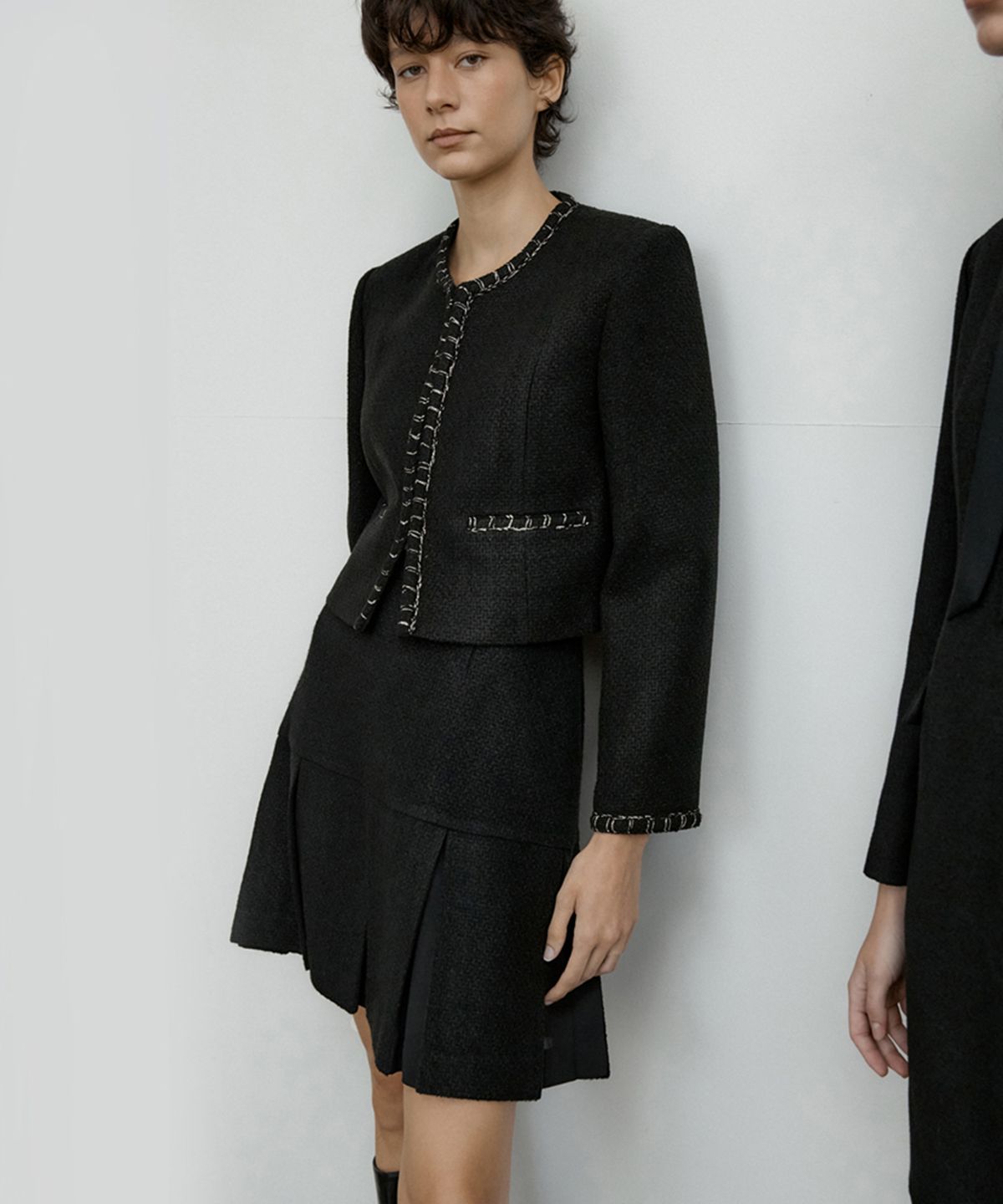 오떼뜨(OCTETTE) CHIFFON MIX PLEAT SK_BLACK