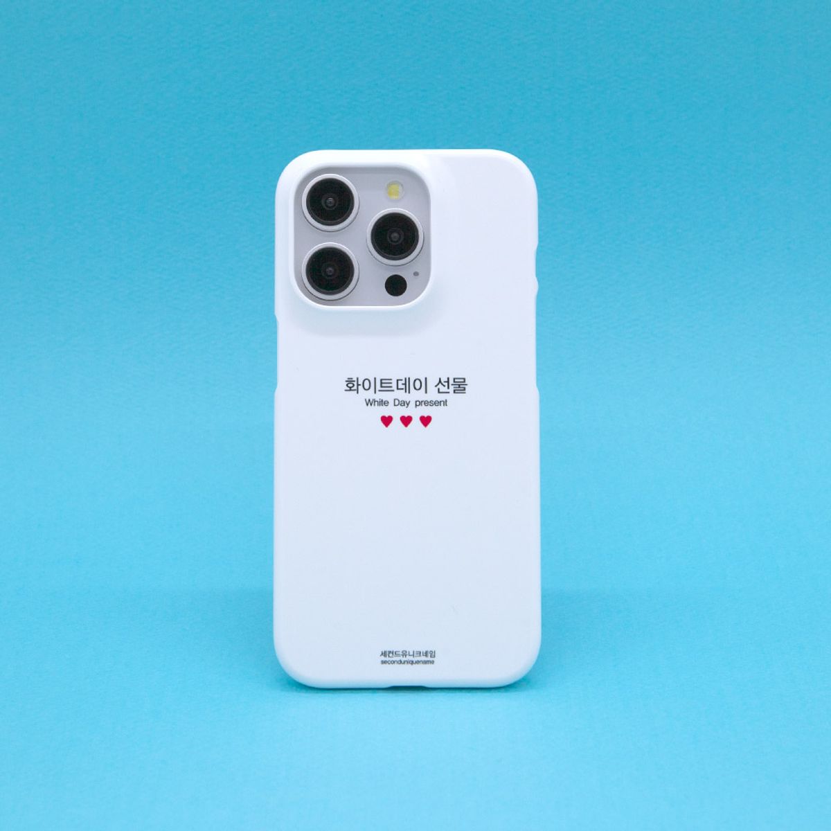 세컨드유니크네임(SECOND UNIQUE NAME) SUN CASE GRAPHIC WORD WHITE DAY