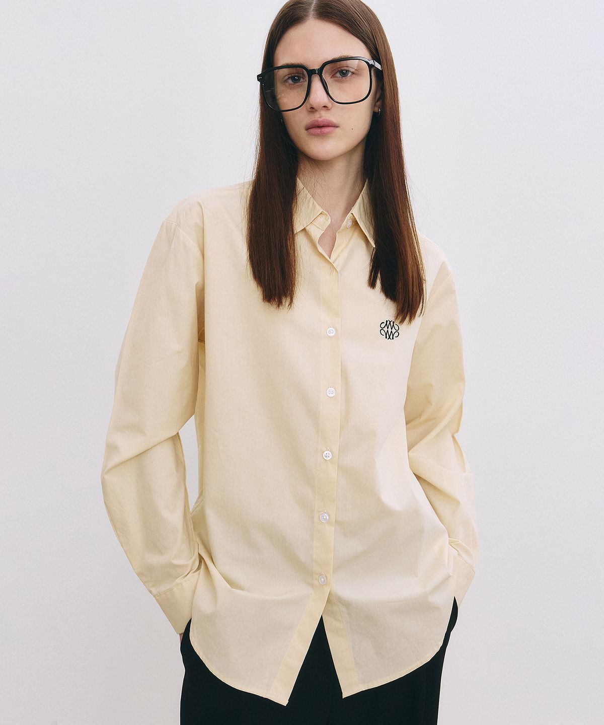 닉앤니콜(NICK&NICOLE) NICOLE OXFORD SYMBOL SHIRT_BEIGE