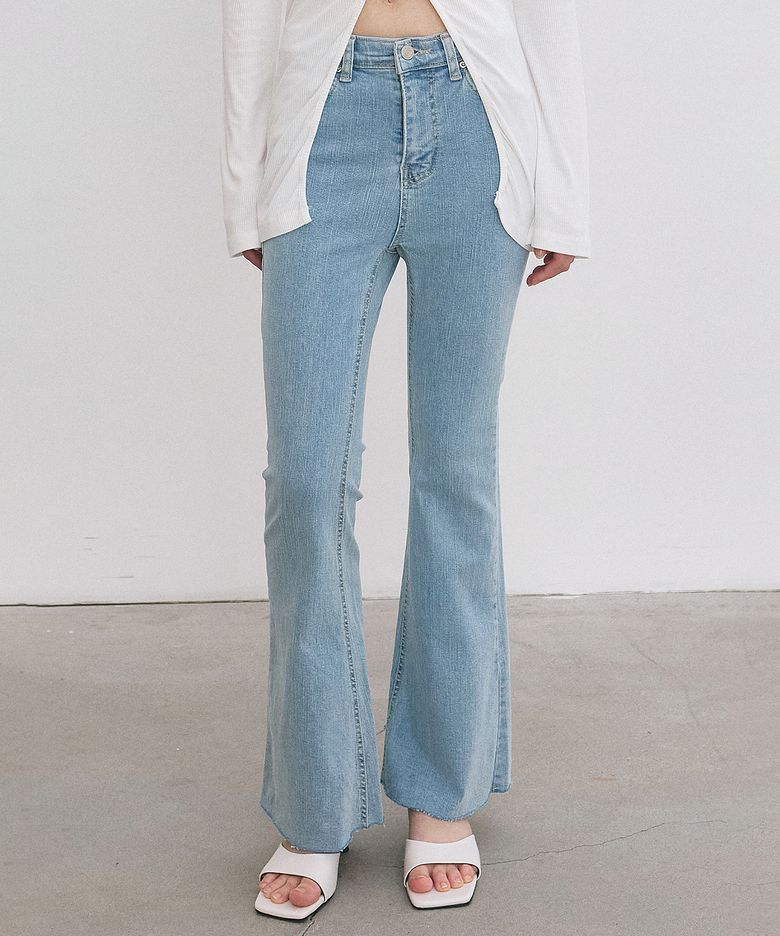 SLIM BOOTS CUT DENIM JEANS_LIGHT BLUE