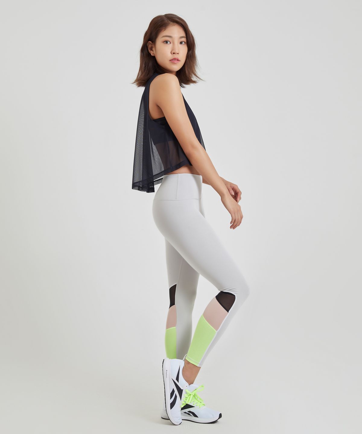 아반(AVAN) 워터겸용 레깅스 밀러그레이 9부