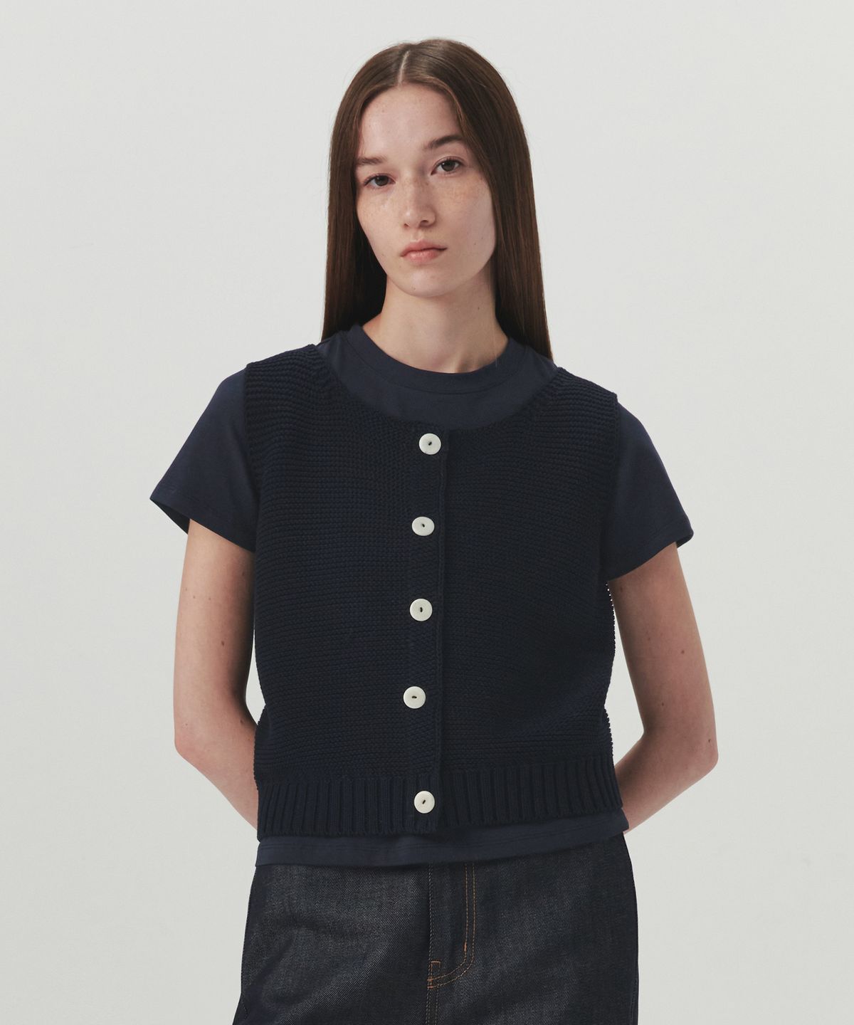 르바(LEVAR) Wale Reverse Knit Vest - Navy