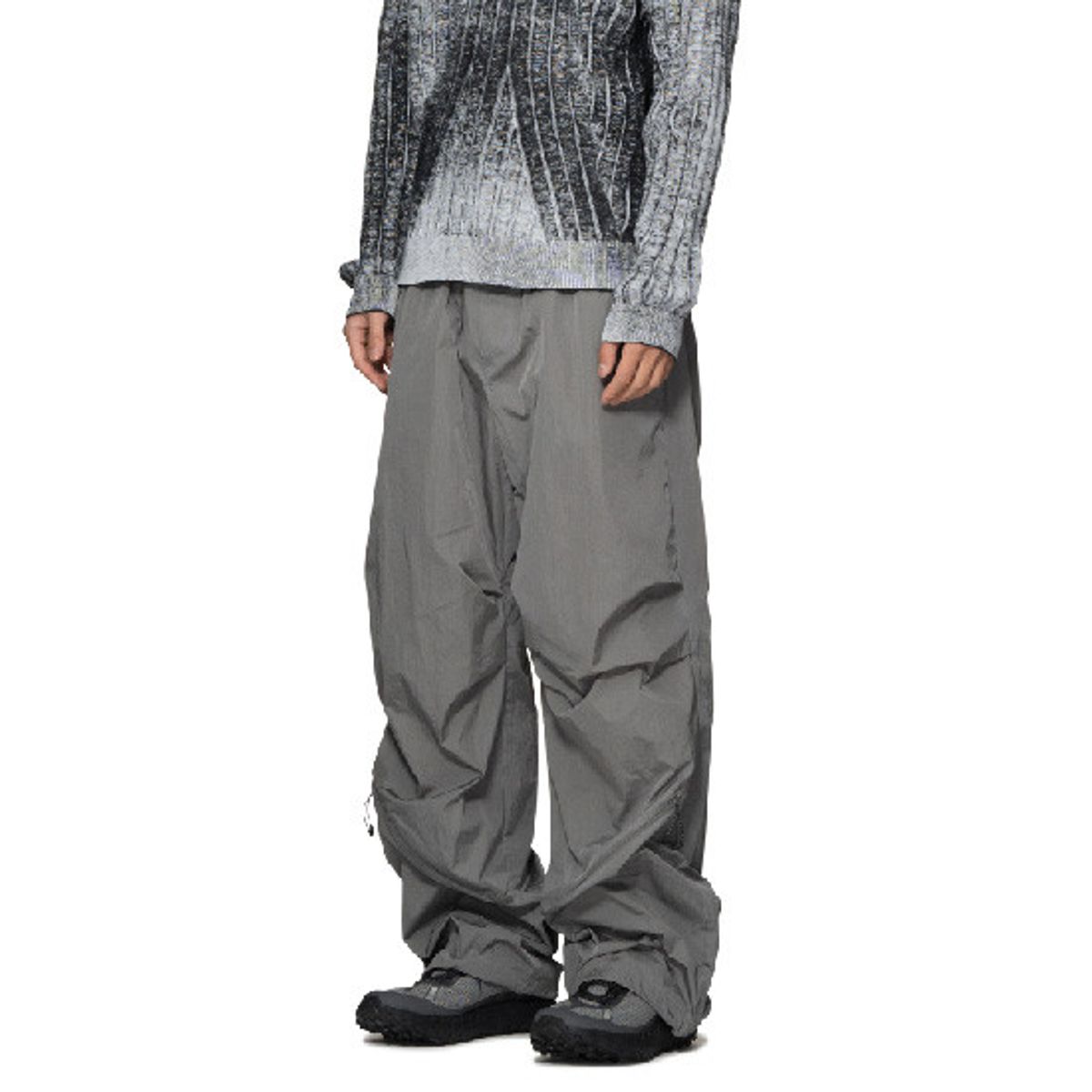 프리커(FREKER) NYLON PARACHUTE PANTS_FKPNS24311GYX