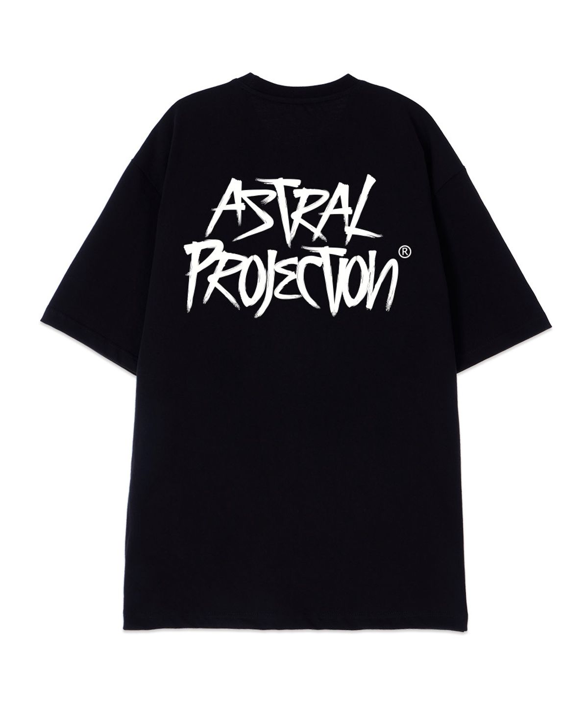 아스트랄 프로젝션(ASTRAL PROJECTION) [오버핏]그래피티 레터링13수 면 라운드 넥 반팔 티셔츠_블랙