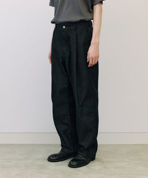 deep tuck washed denim pants (black)