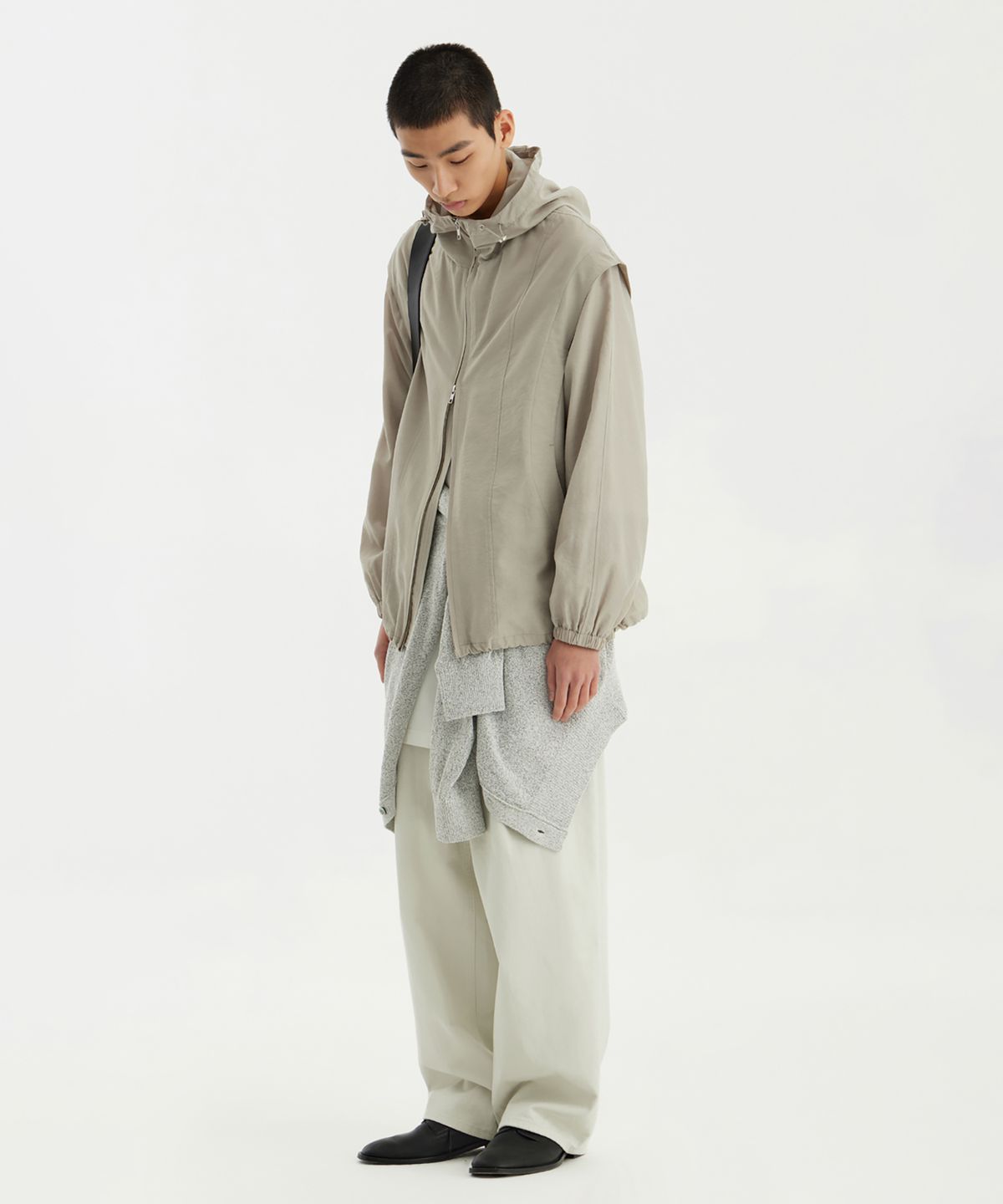 유스(YOUTH) Windbreaker Jacket - Beige
