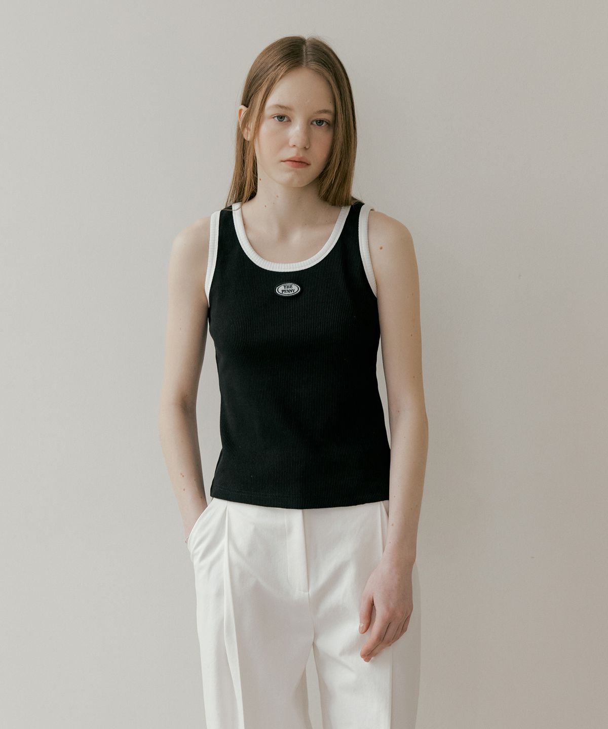 더페니(THE PENNY) LOGO COMBIE SLEEVELESS TEE - Black
