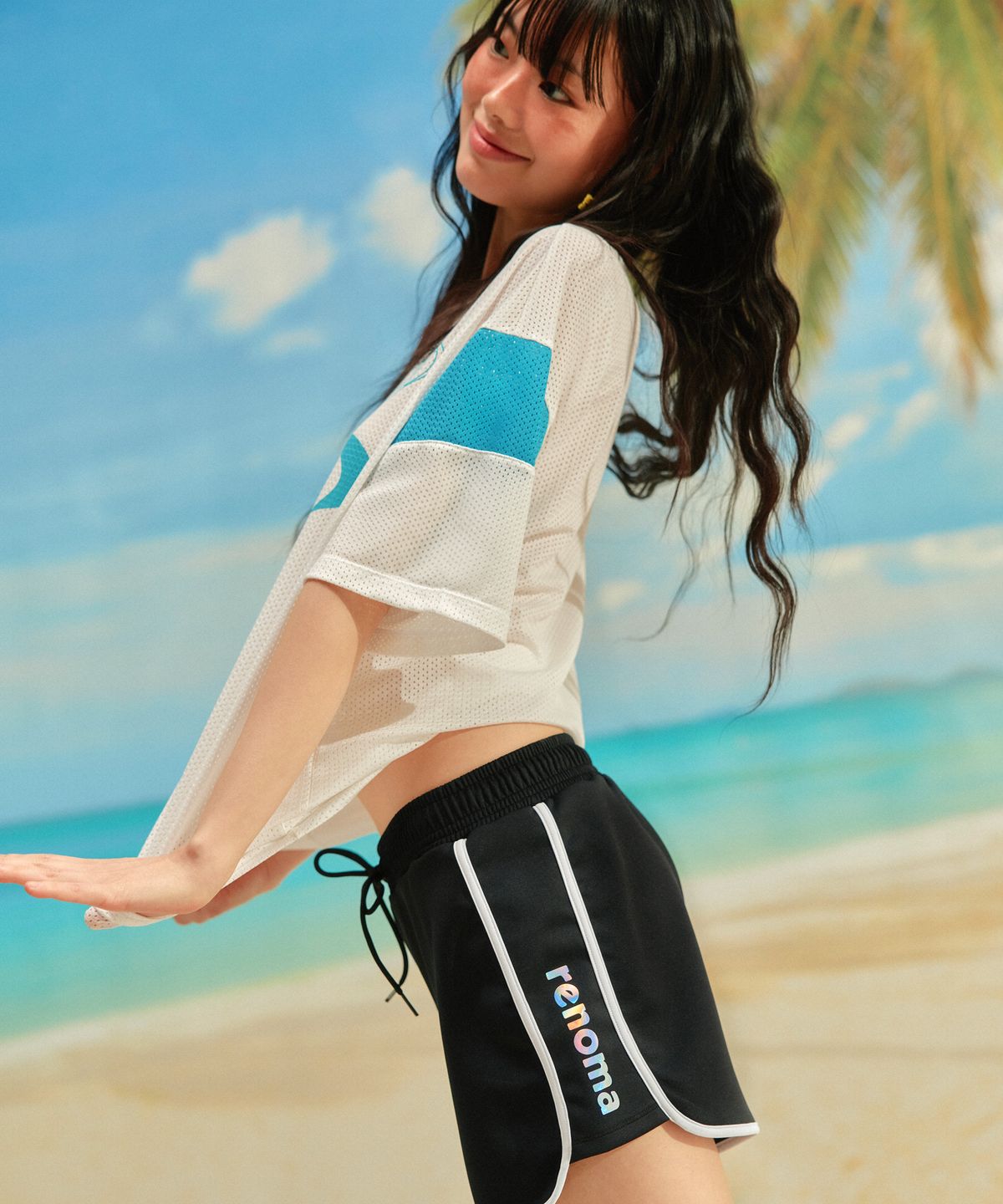 레노마수영복(RENOMASWIM) 여성 홀로그램 숏팬츠 블랙 RN-WS2E502-BK