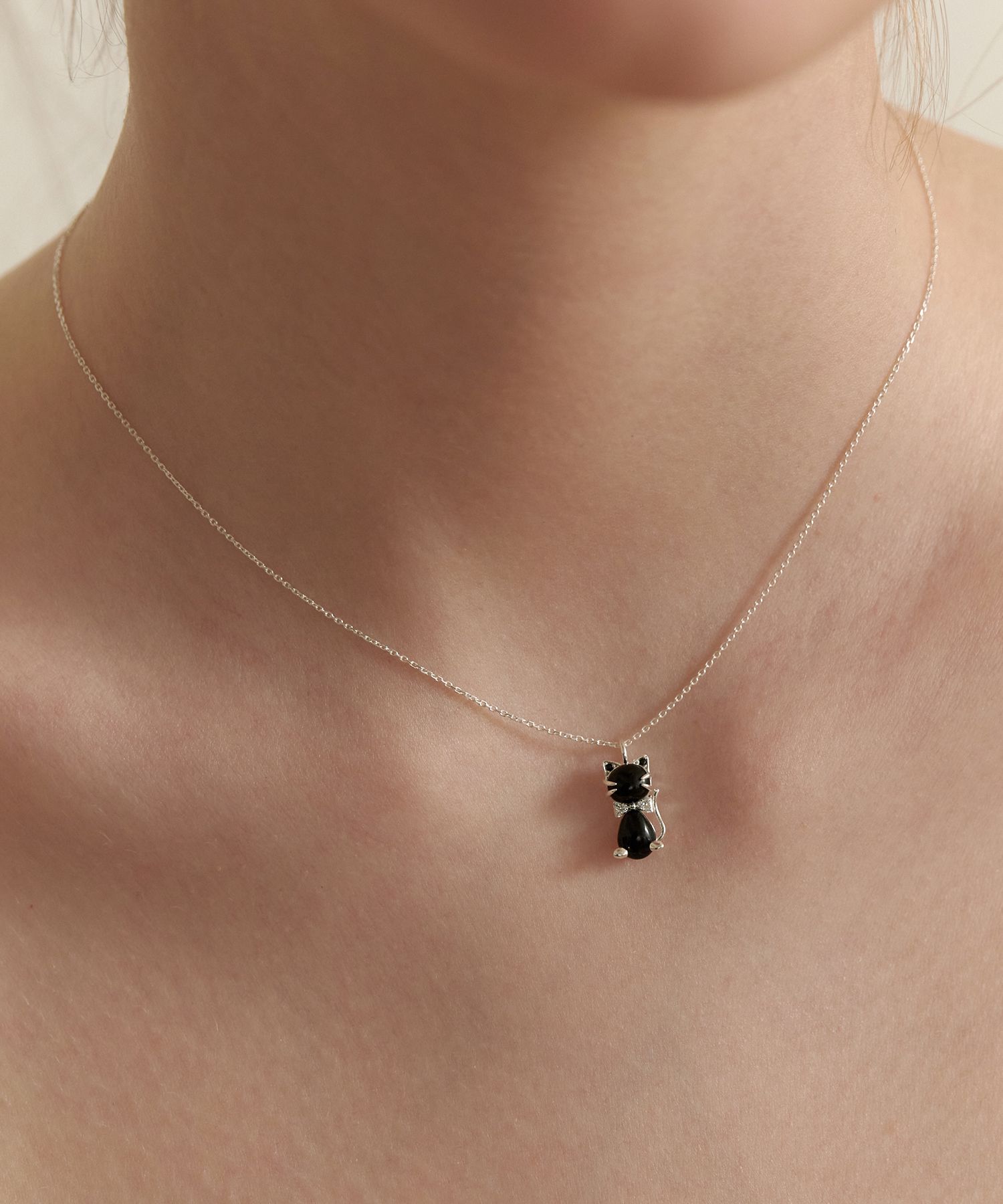[TATIANA] 韓国☆SILVER925☆Black Kitty Necklace MUSINSA | TATIANA (Silver 925) Black Kitty Necklace NZ2184