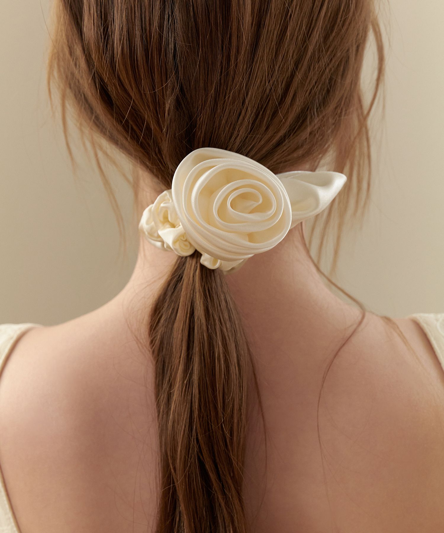 ヘアアクセサリー [TATIANA] Innocent Rose Scrunchie MUSINSA | TATIANA Innocent Rose Scrunchie HB2258