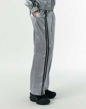 글로시 트랙 팬츠 실버