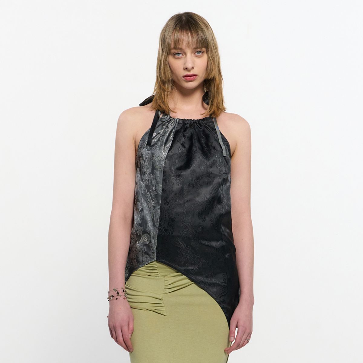 킴지수(KIMZISU) Two Tone Ribbon Paisely Halter-neck Top _ BLACK