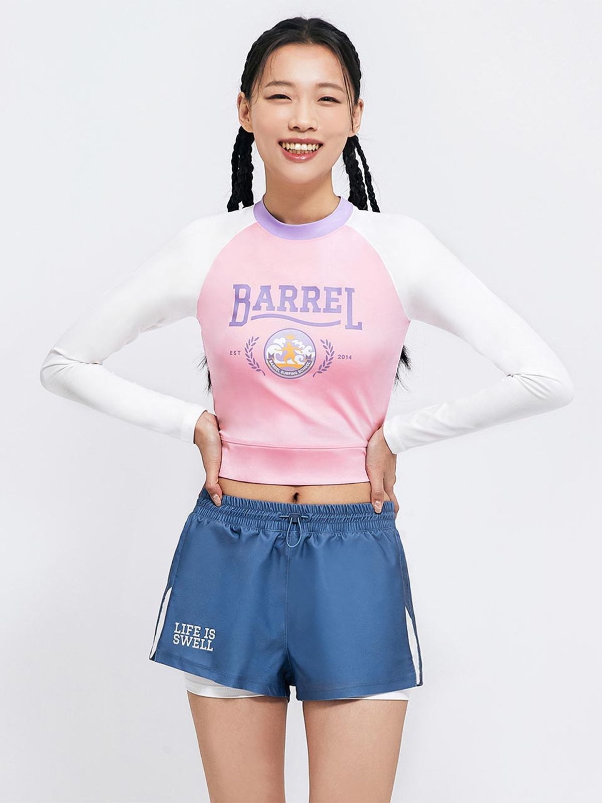 배럴(BARREL) 우먼 로맨틱모션 바시티 크롭 래쉬가드 핑크 (B4SWWCR003PNK)