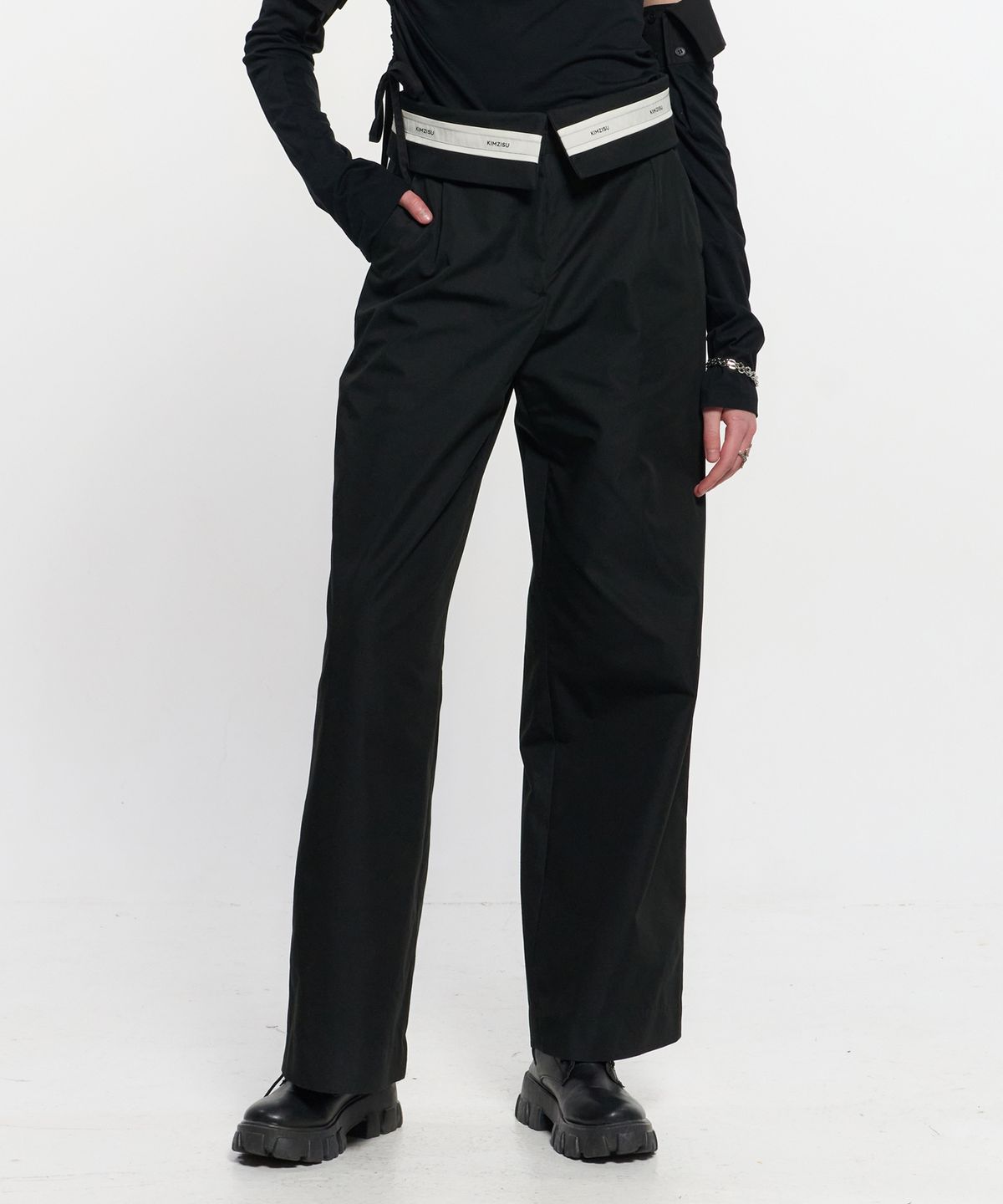 킴지수(KIMZISU) Fold Over Wide Slacks _ BLACK