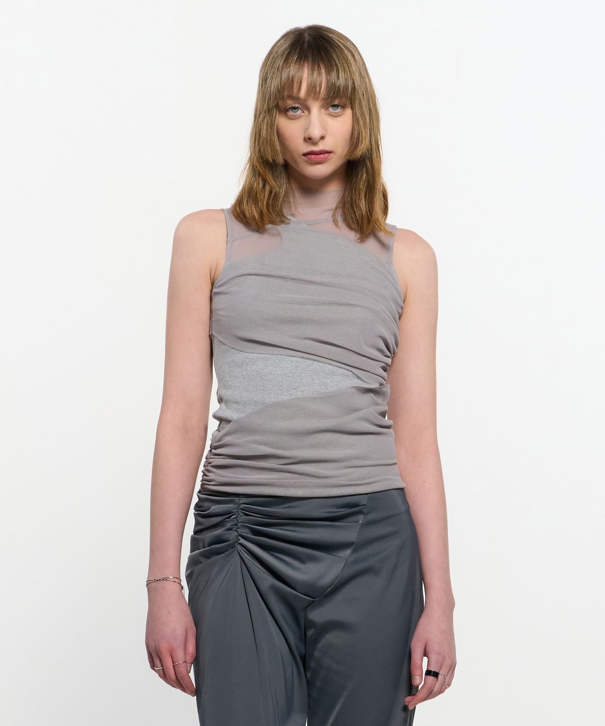 킴지수(KIMZISU) Layered Sleeveless _ GREY