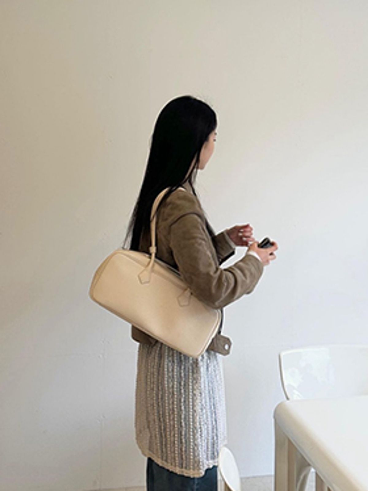 코이무이(KOIMOOI) Urban Shoulder Bag (Cream Beige)