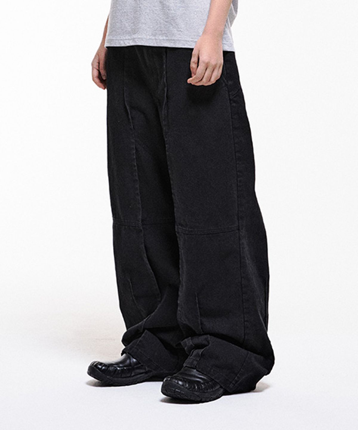 더콜디스트모먼트(THE COLDEST MOMENT) TCM stitch pants (black)