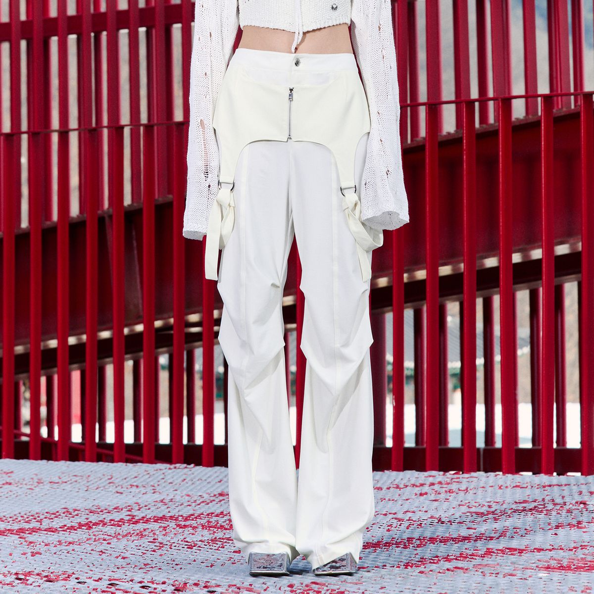 라라폭스(LALAFOX) TWO-WAY ZIPPER PANTS WHITE BQ2WP001