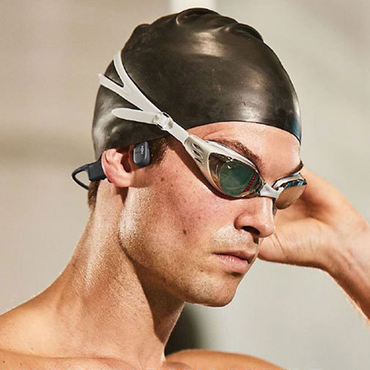 샥즈(SHOKZ) 오픈스윔 수영용 방수 MP3 골전도 이어폰 S700