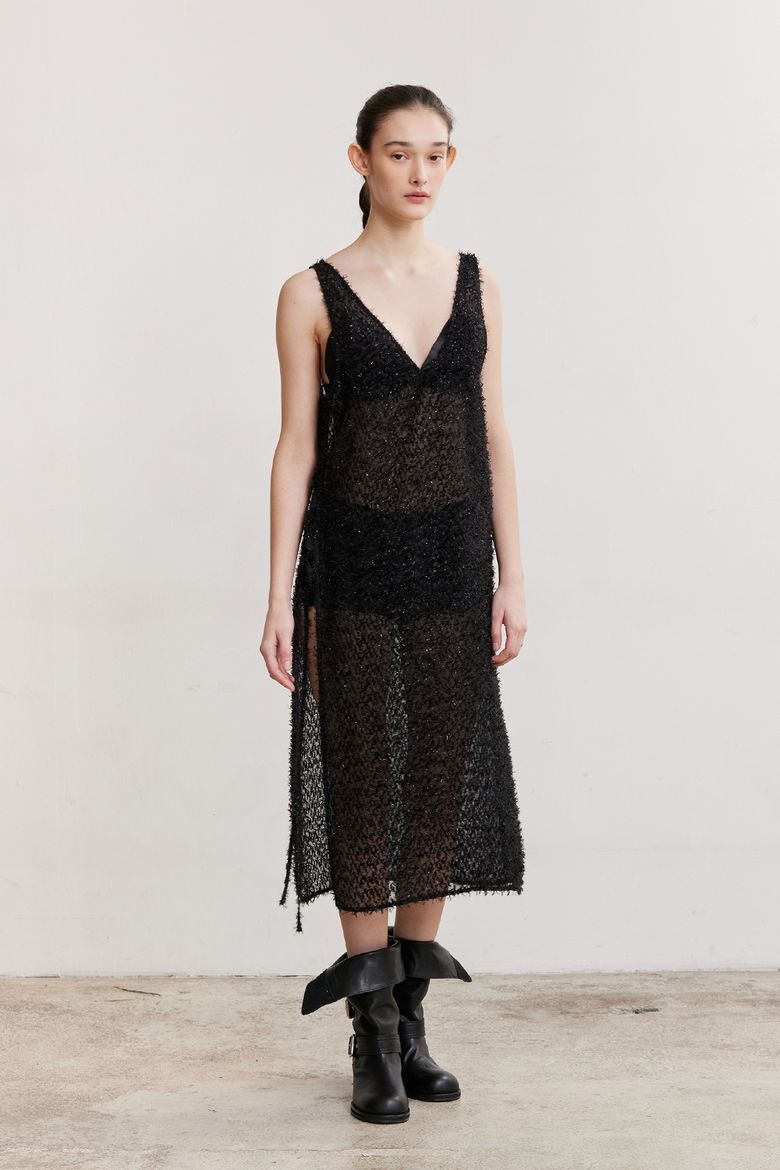 V-NECK GLITTER LAYERED DRESS (BLACK)