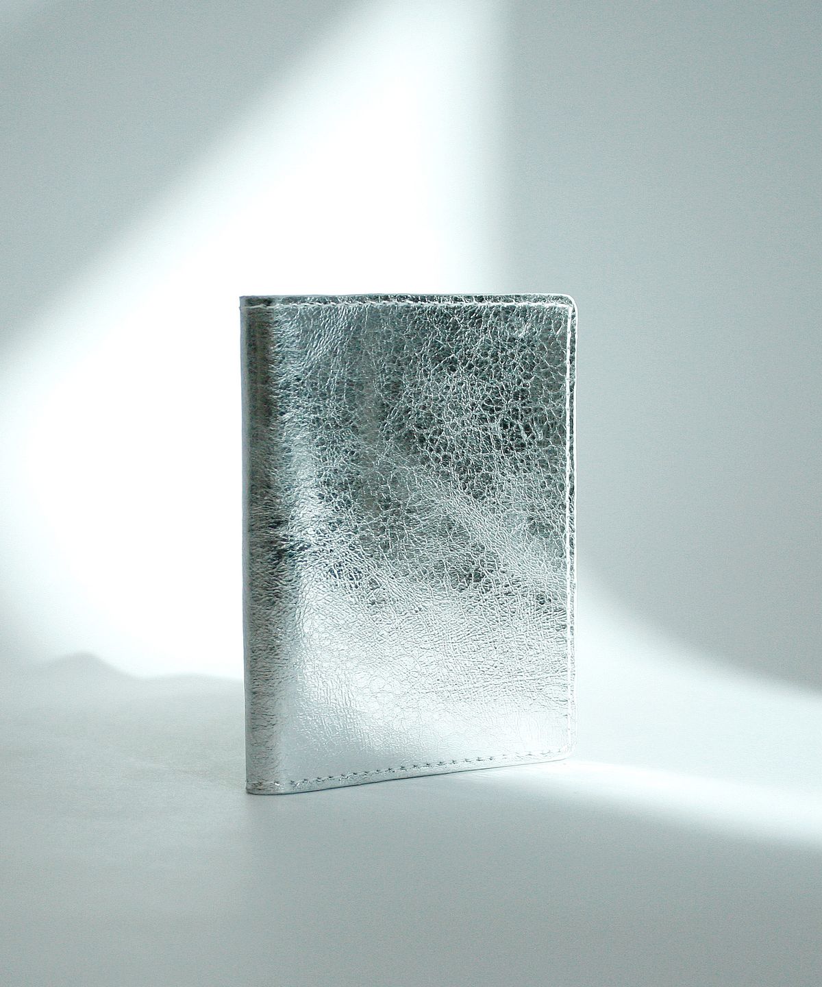 옐로우스톤(YELLOWSTONE) Soft leather card wallet - Crack Silver