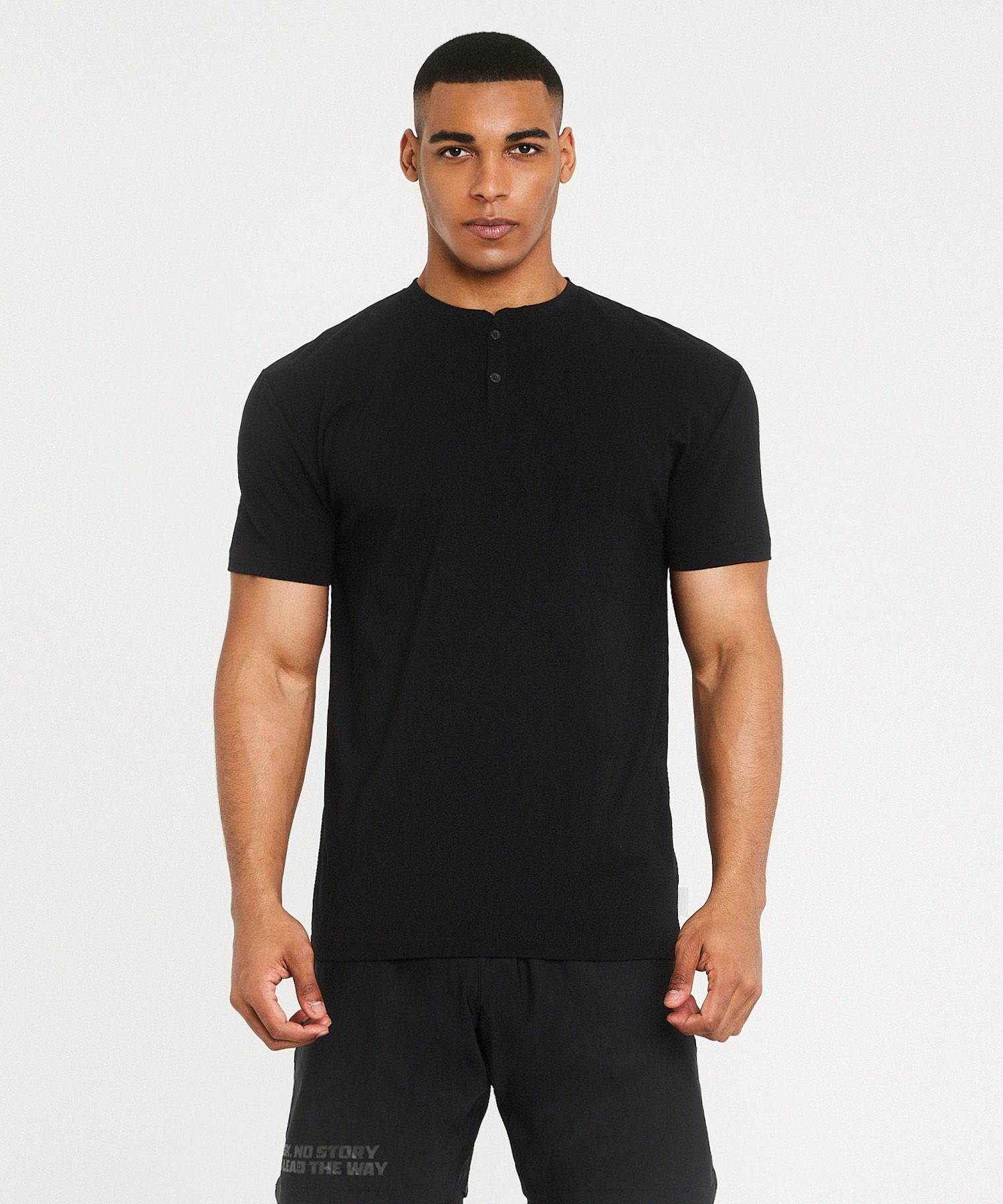 MUSINSA公式 | HDEX コンフォートフィットヘンリーネックショート