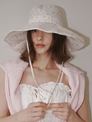 플로럴 스트랩 와이드 버킷햇 (핑크 플라워)