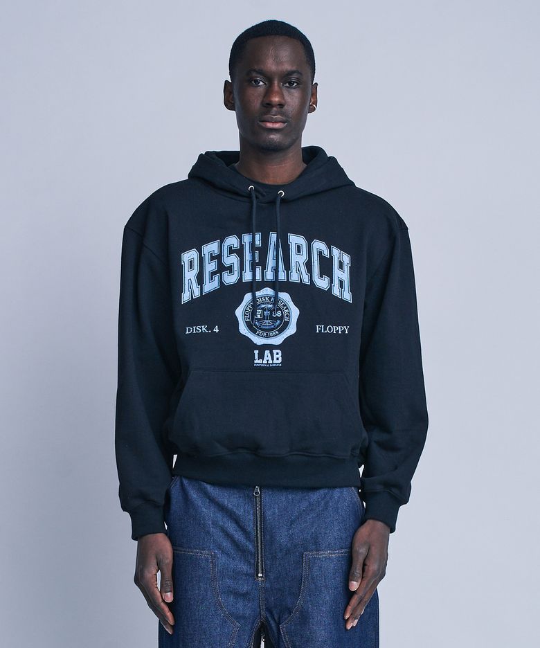 Vintage Crack Arch Logo_Black