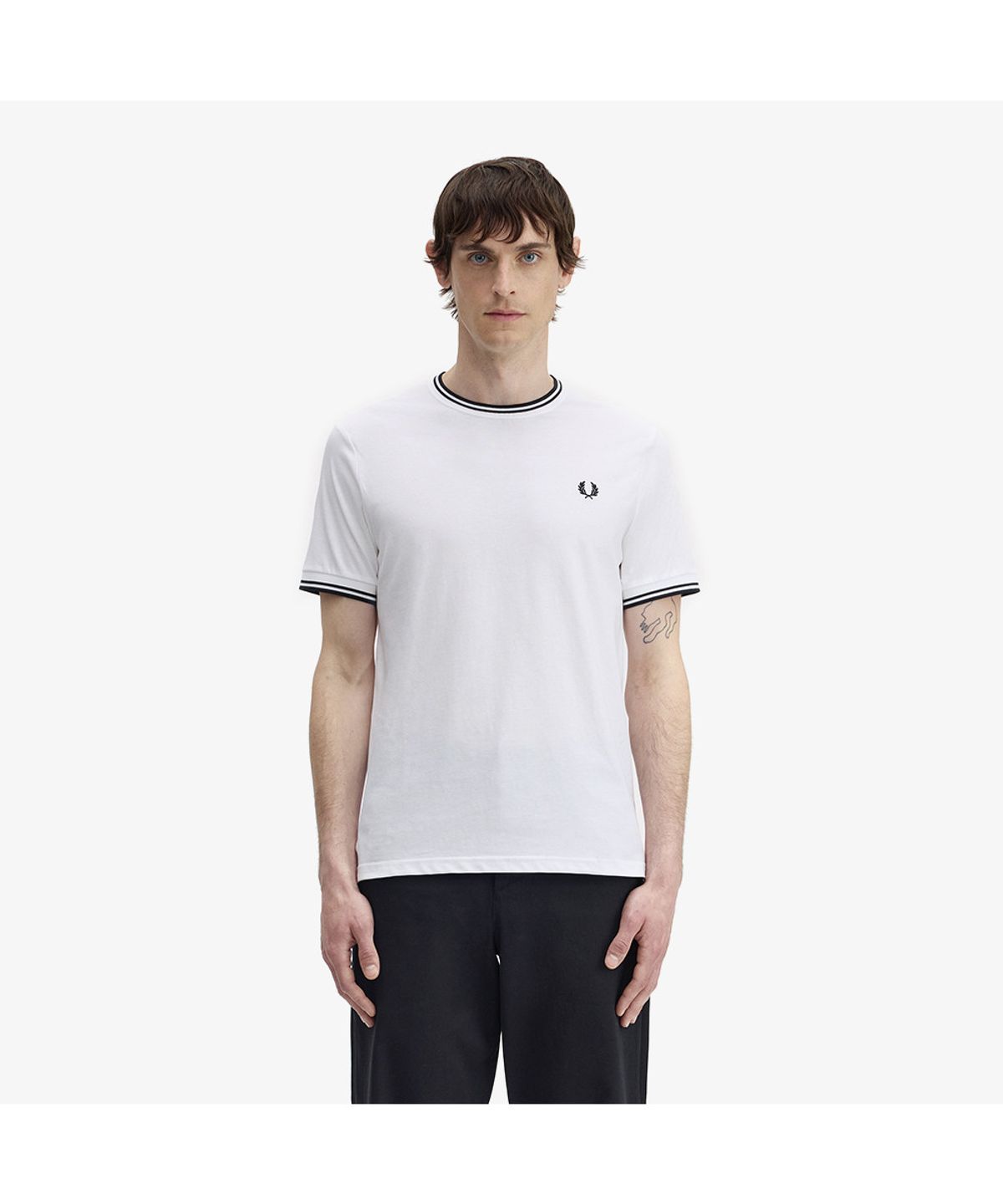 프레드페리(FRED PERRY) [Baseline] 트윈 팁 티셔츠 - 화이트 M1588-100
