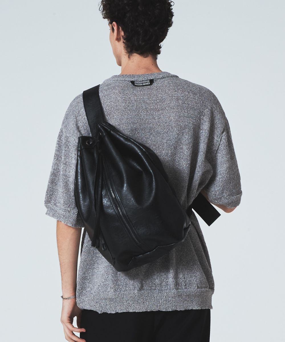 【MAISON MINED】24SS★ ONE STRAP BUCKET LEATHER BAG MUSINSA | MAISON MINED ONE STRAP BUCKET LEATHER BAG