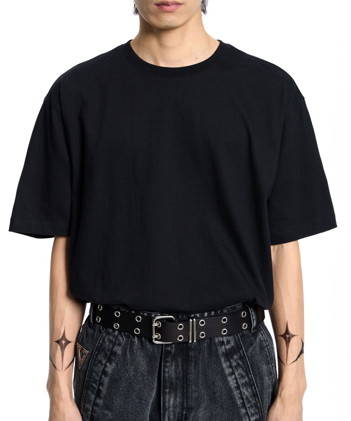 본바트(VONVAT) Signature Incision Short Sleeve
